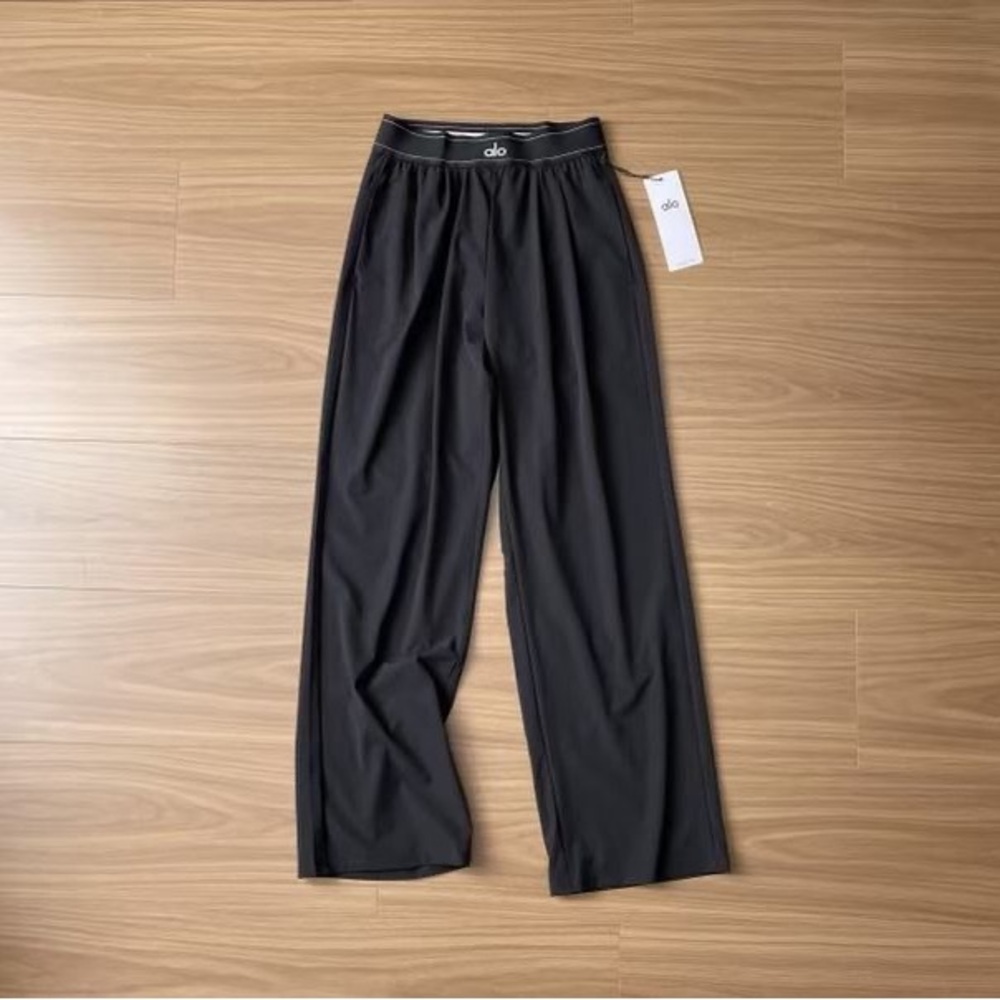 Alo Suit Up Trousers Size M Black
